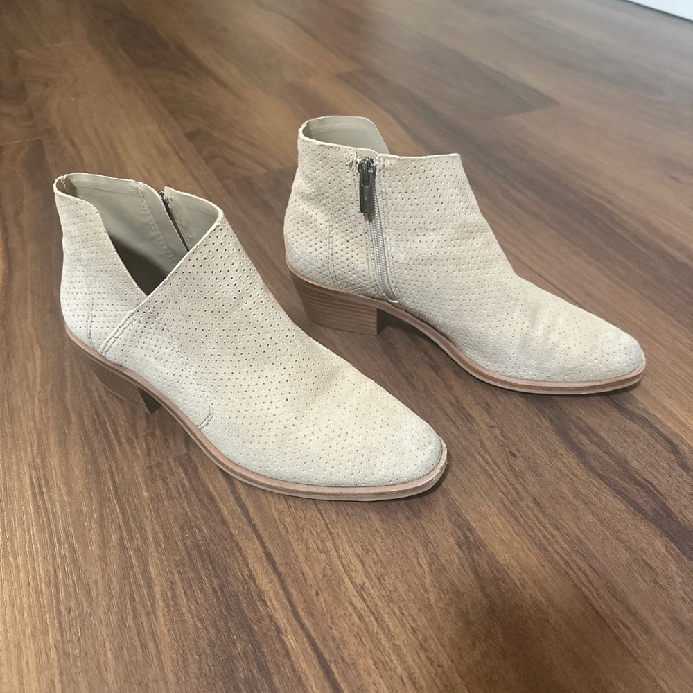 Vince Camuto Tan Ankle Booties